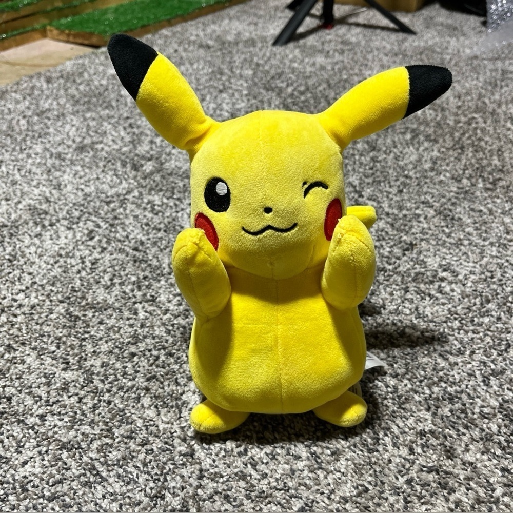 Pikachu Winking Plush - Pokémon - 10” Stuffed Toy-2021